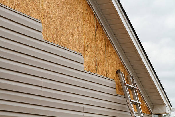 24/7 Emergency Storm Damage Siding Repair experts in Brunswick, OH